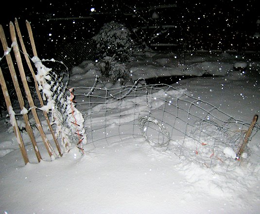 Brenda_Parsons_Stitched_Fence.jpg Brenda_Parsons_Stitched_Fence.jpg